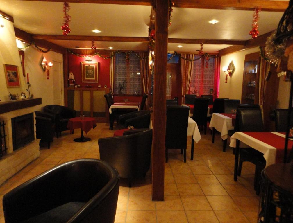 B&B Mirage Frecourt Экстерьер фото
